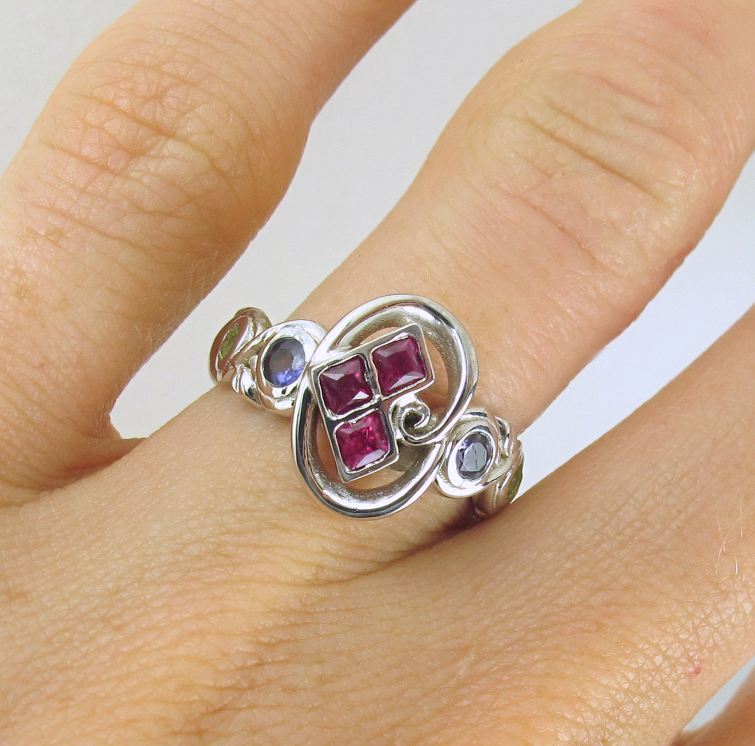 Harley Ring - Red Stones Poison Ivy Quinn Jester Engagement Ring Comic Book Jewelry Suicide Joker Squad Ring Bat Ring Man Super Hero 235