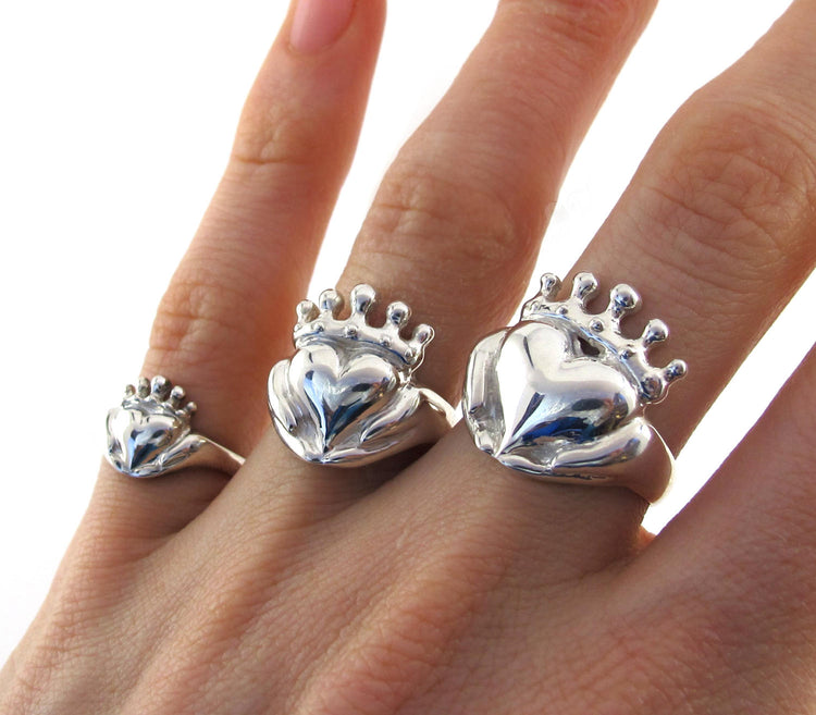 Claddagh Ring Small, With or Without a stone, Promise Ring, Birthstone Ring, Gifts for Her, Celtic Handmade Sterling Irish, Personalized 115