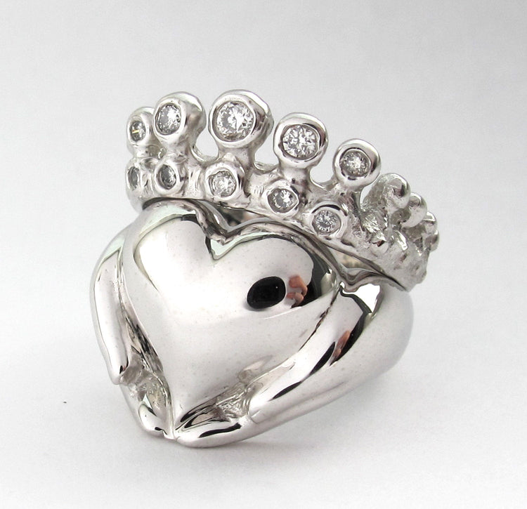 Claddagh and Celtic Jewelry
